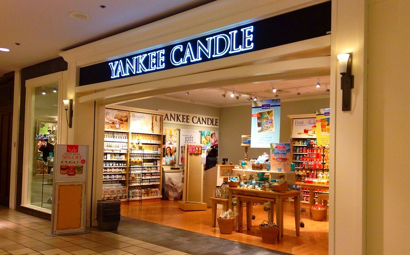 Yankee Candle storefront
